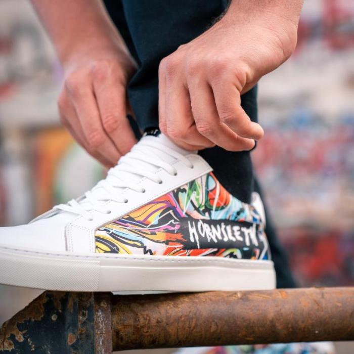 Begrænset udgave: Essential Sneaker X Hornsleth