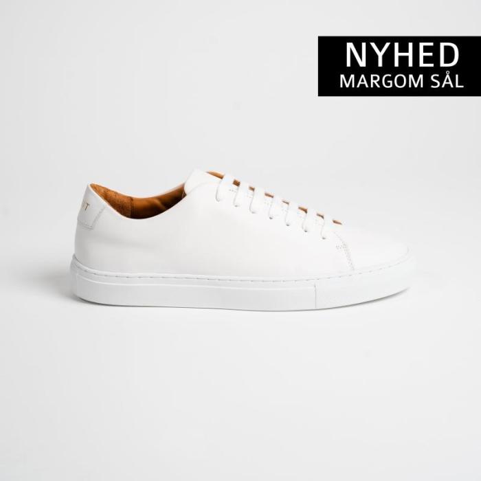 Essential Sneaker i Hvid - Læderkvalitet fra Errant