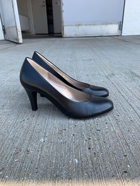 Elegant Sort Stilet med Dansesål fra Gabor - Perfekt til Fest!