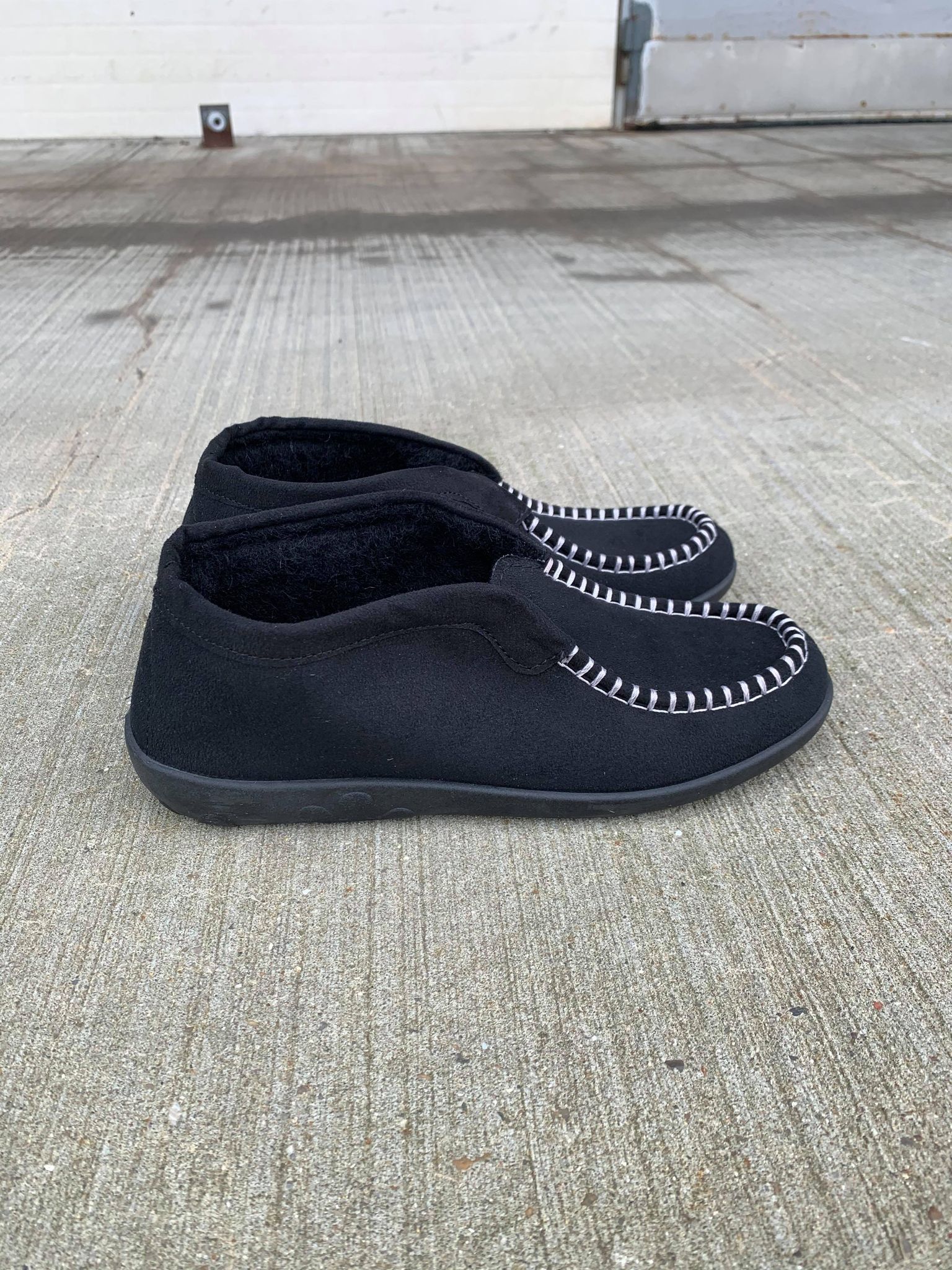 Dame Hjemmesko i Sort fra Rohde – Komfortabel Stil Hjemme