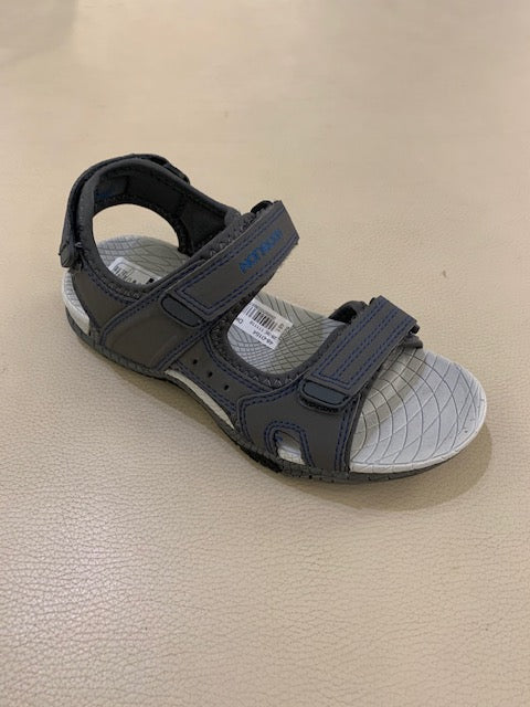 Komfortable grå børnesandaler med velcro fra Nonation