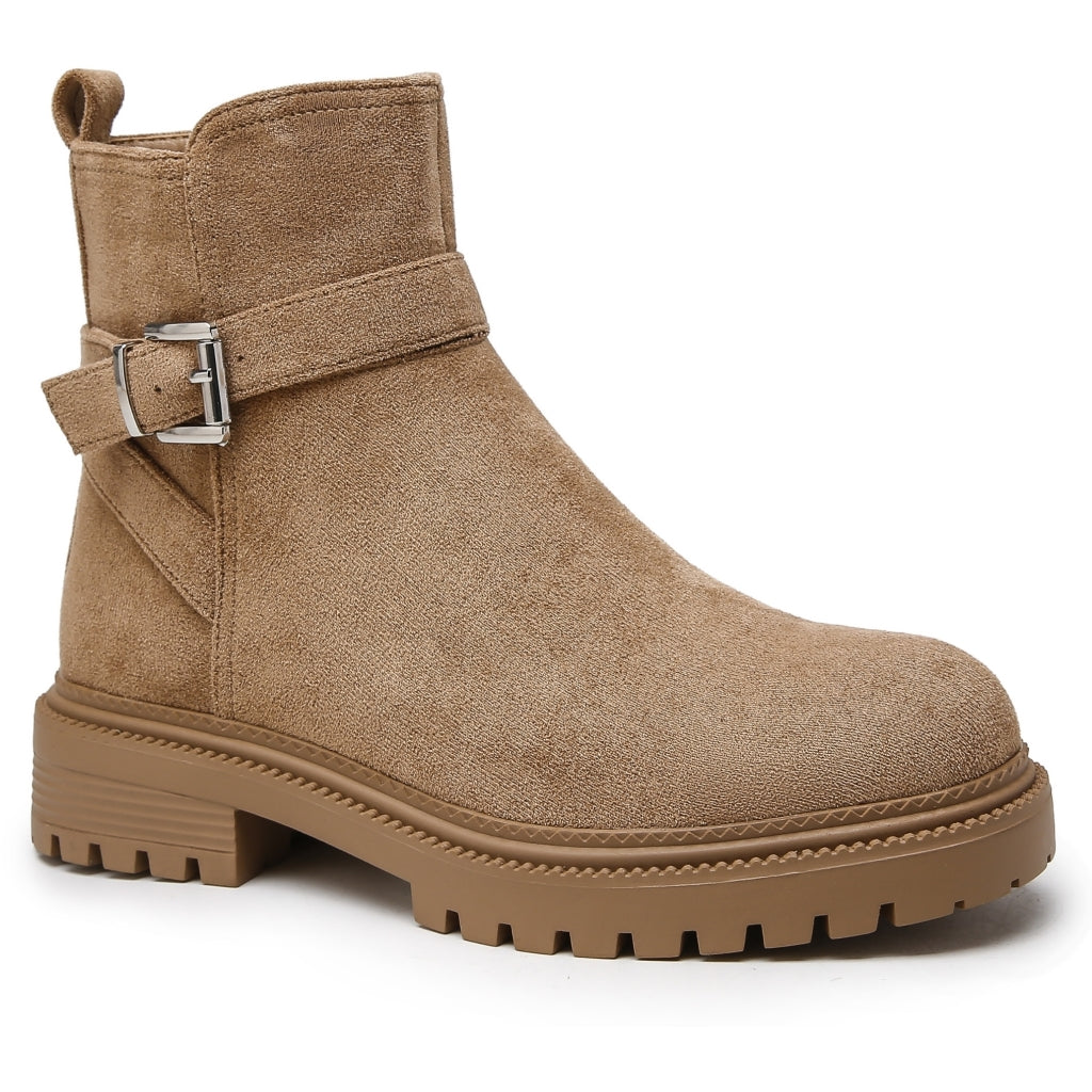Cally Dame Støvler 9174 i Camel – Udsalg på Stilfulde Støvler!