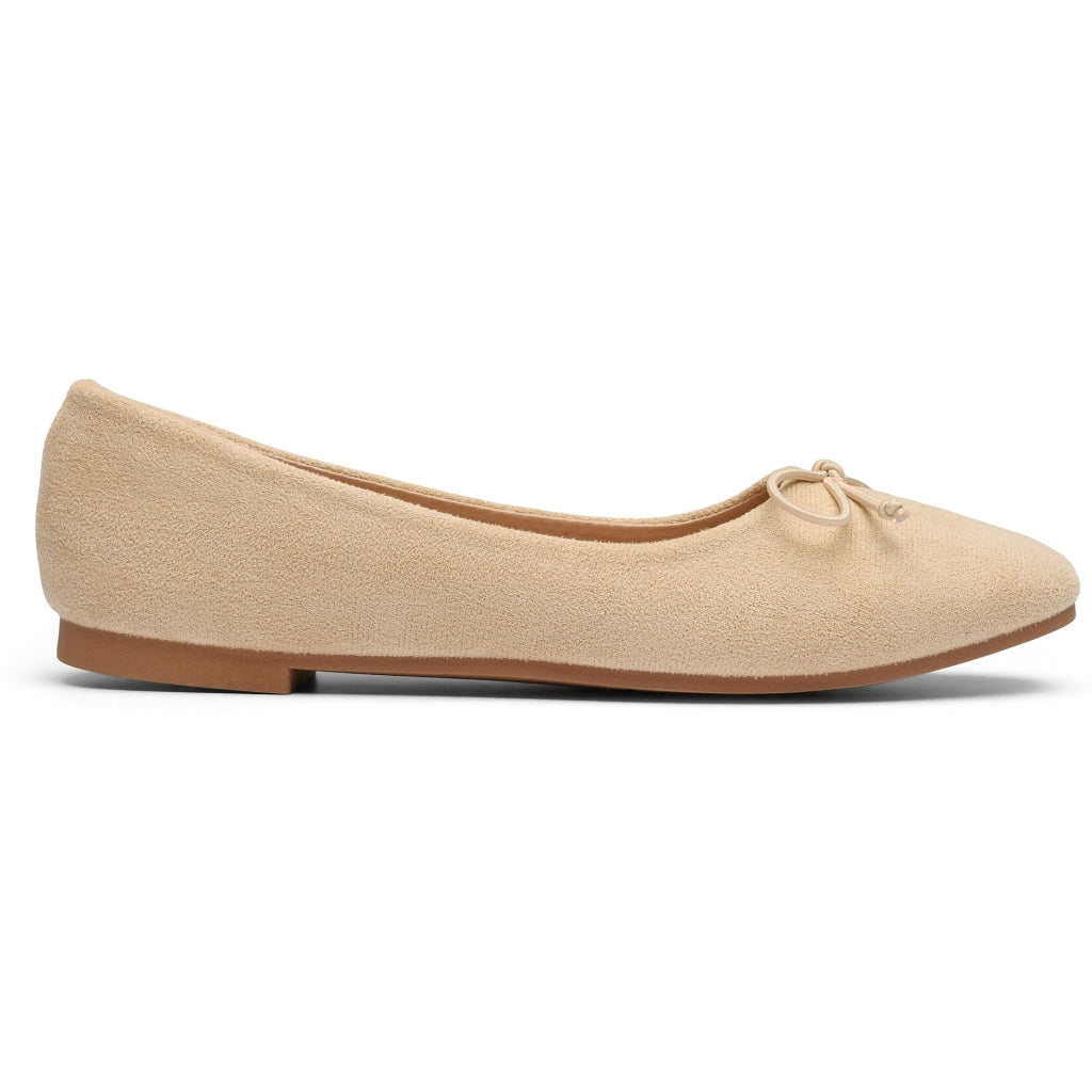 Elegant Beige Ballerina Sko – Tidsløs Skønhed til Alle Anledninger