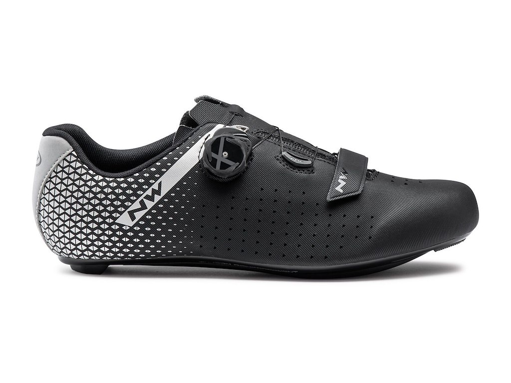Northwave Core Plus 2 Cykelsko – Sort/Sølv Tilbud!